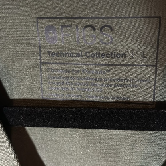 NWT Figs Scrub Top - Picture 6 of 7